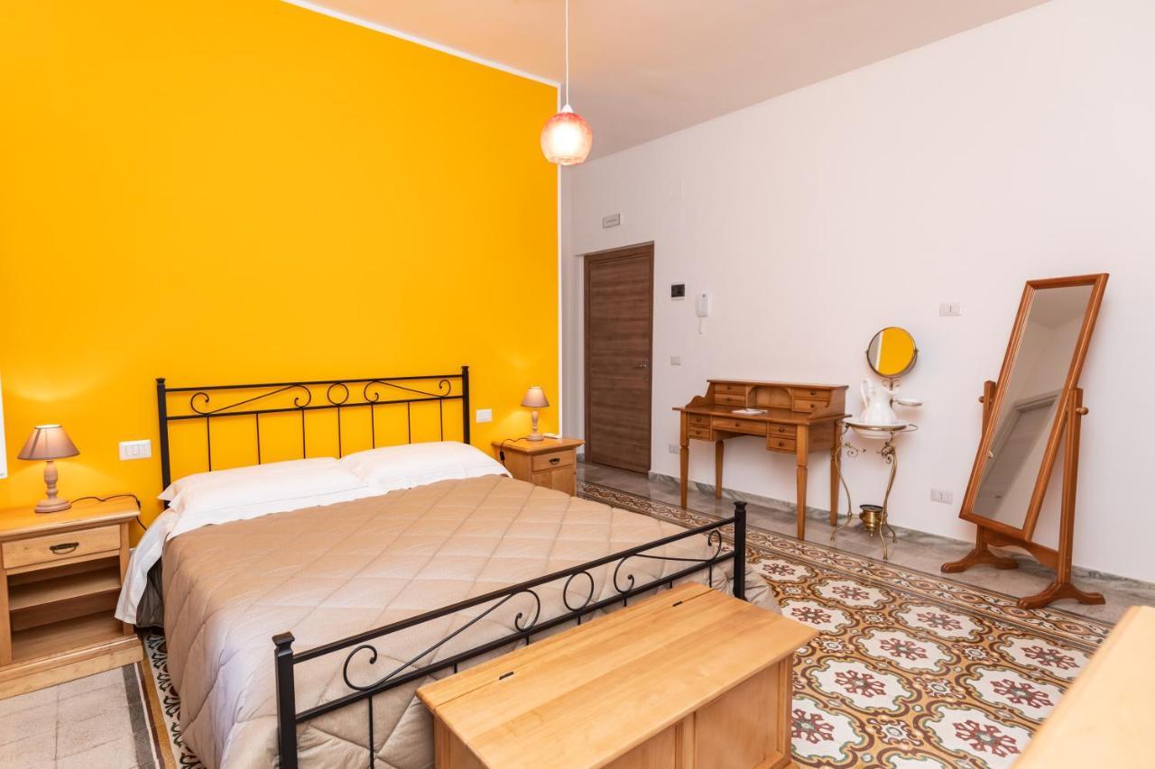 바를레타 Casa Duconte B&B 외부 사진